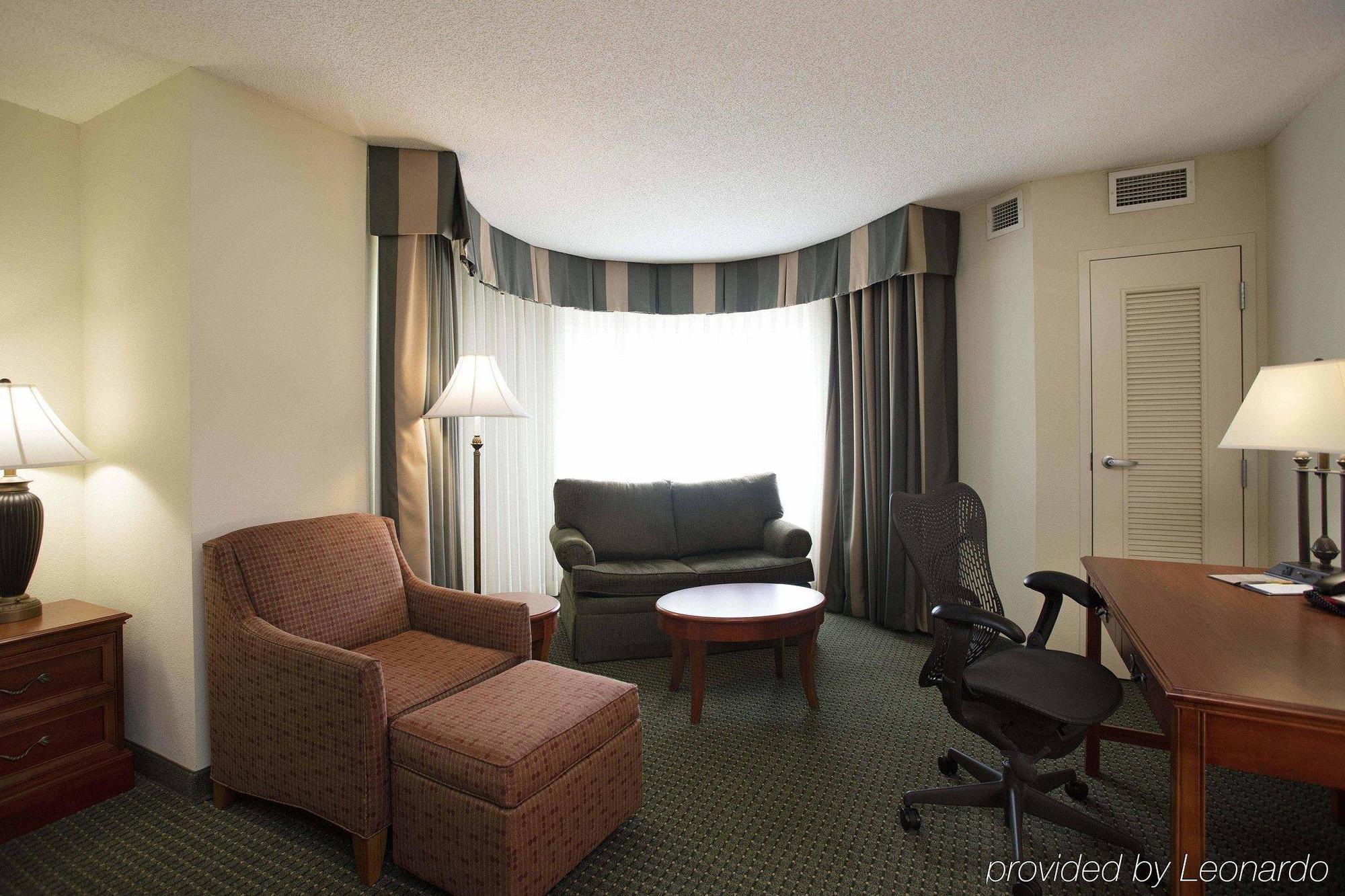 Courtyard By Marriott Athens Downtown Hotel Exterior photo